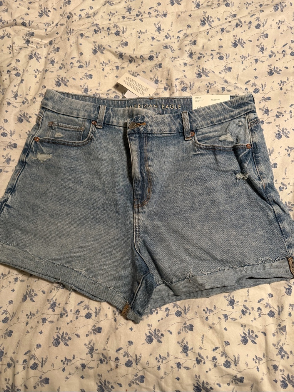 American Eagle Outfitters Curvy Mom Shorts